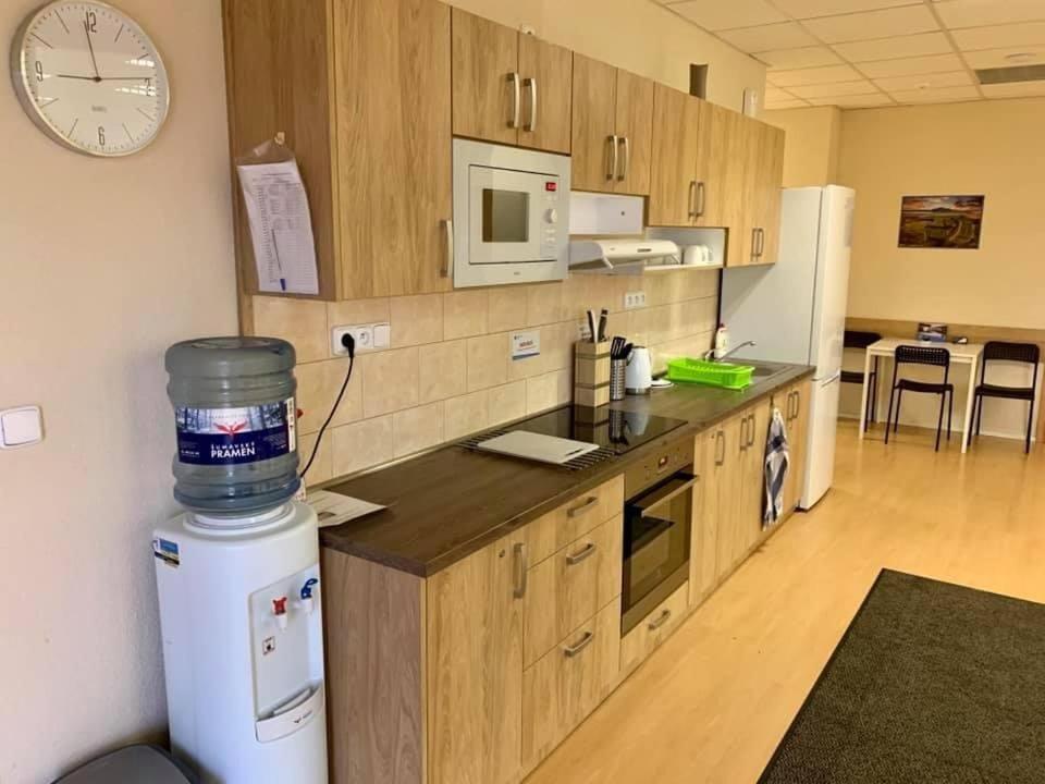 Hostel Hodonin Ngoại thất bức ảnh